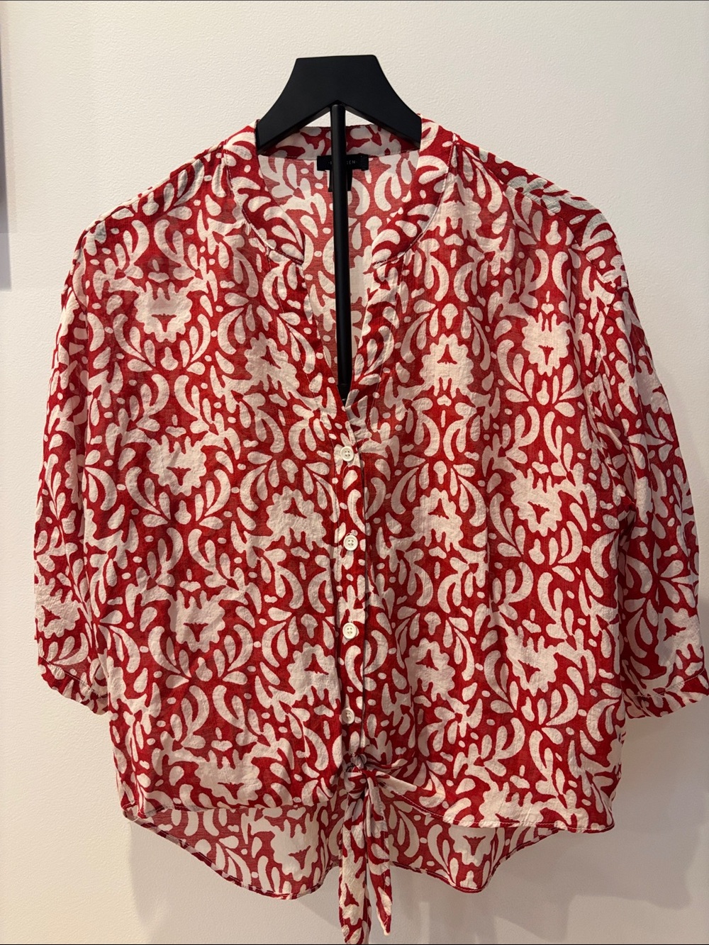 Like New Halogen Patterned Button-Front Tie-Hem Shirt